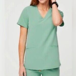 Figs technical collection womens catrina scrub top size small green/teal